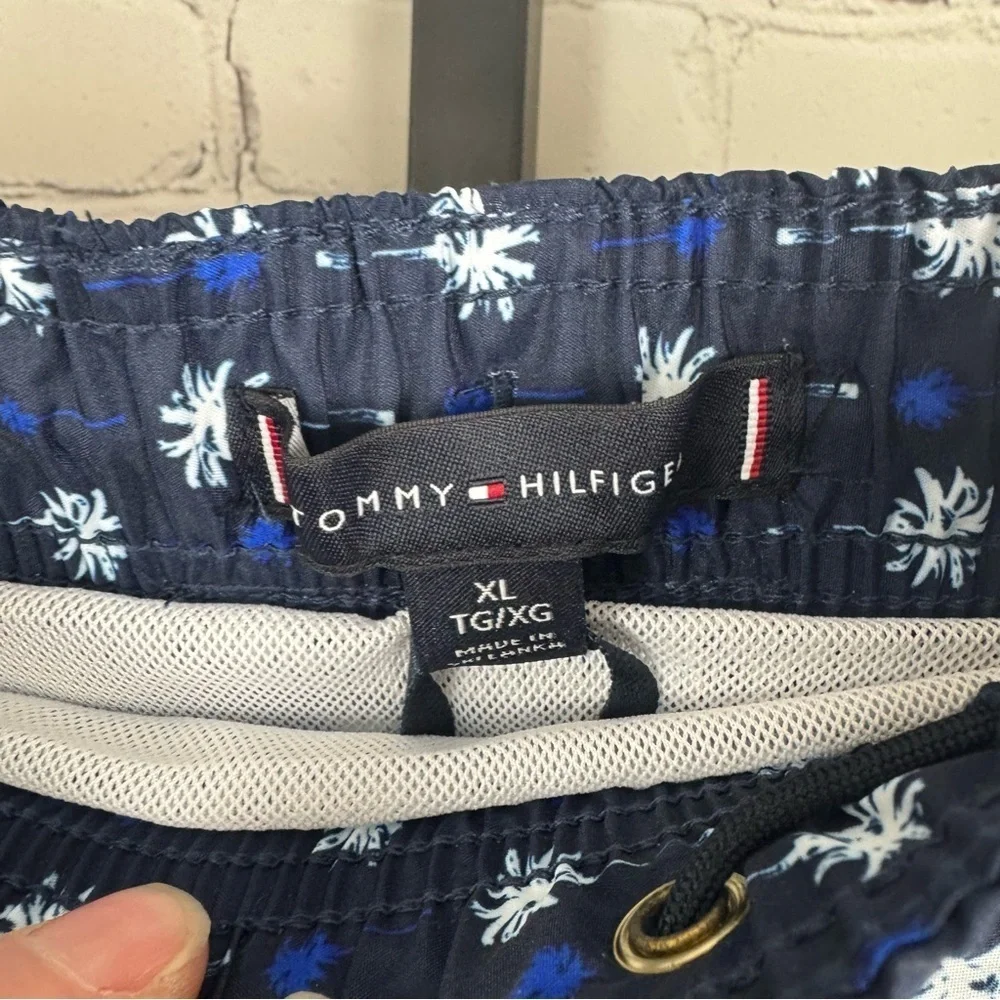 Tommy Hilfiger Regular Fit Blue Palm Tree Print Swim Trunks Size XL